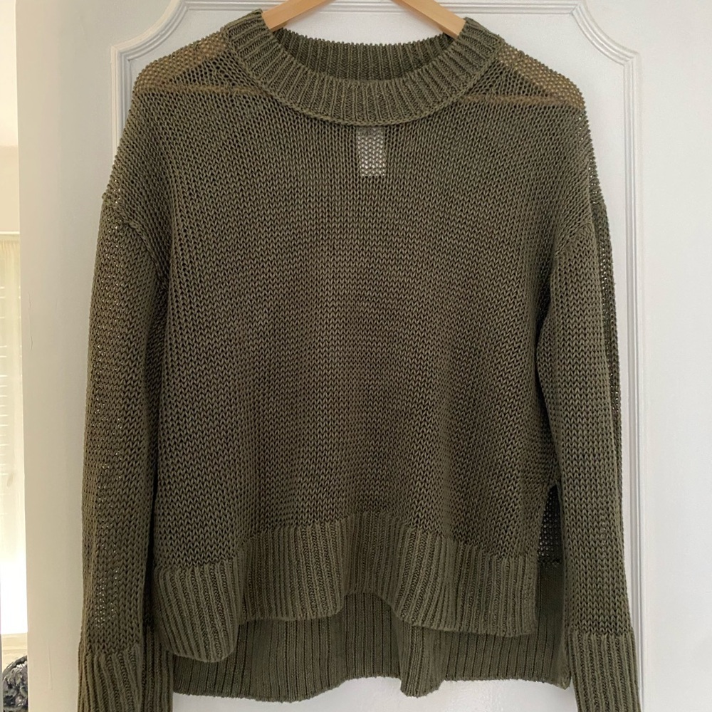 Olive Green Banana Republic linen Women's Sweater